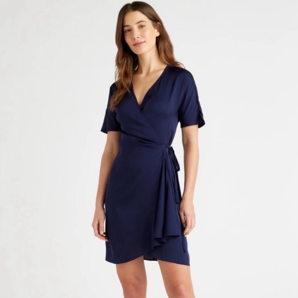 NWT Quince Silk Wrap Dress Size M